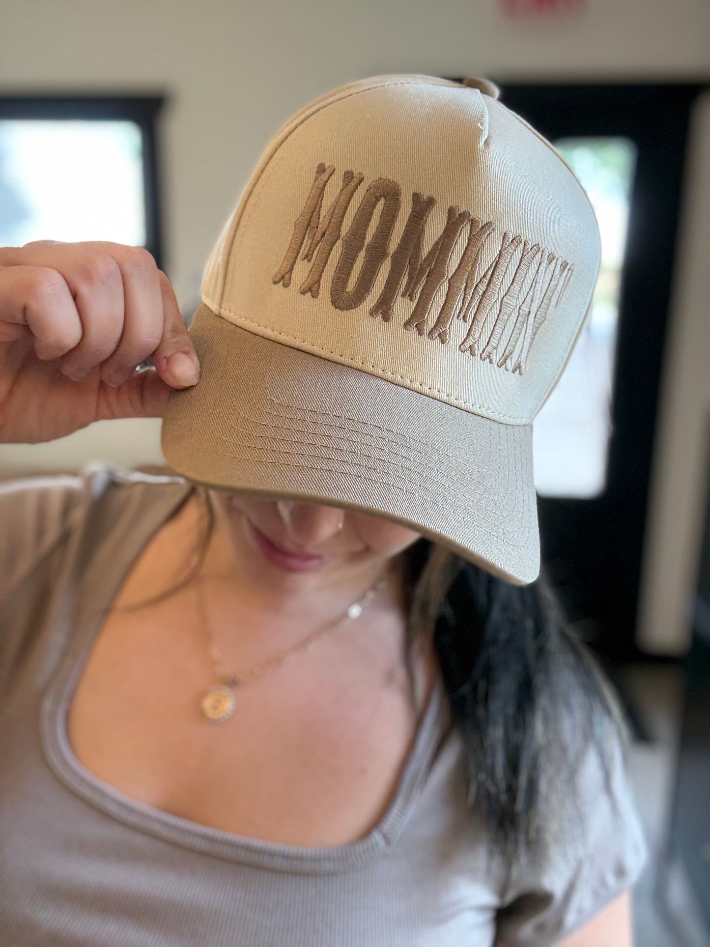 MOMMIN' Hat